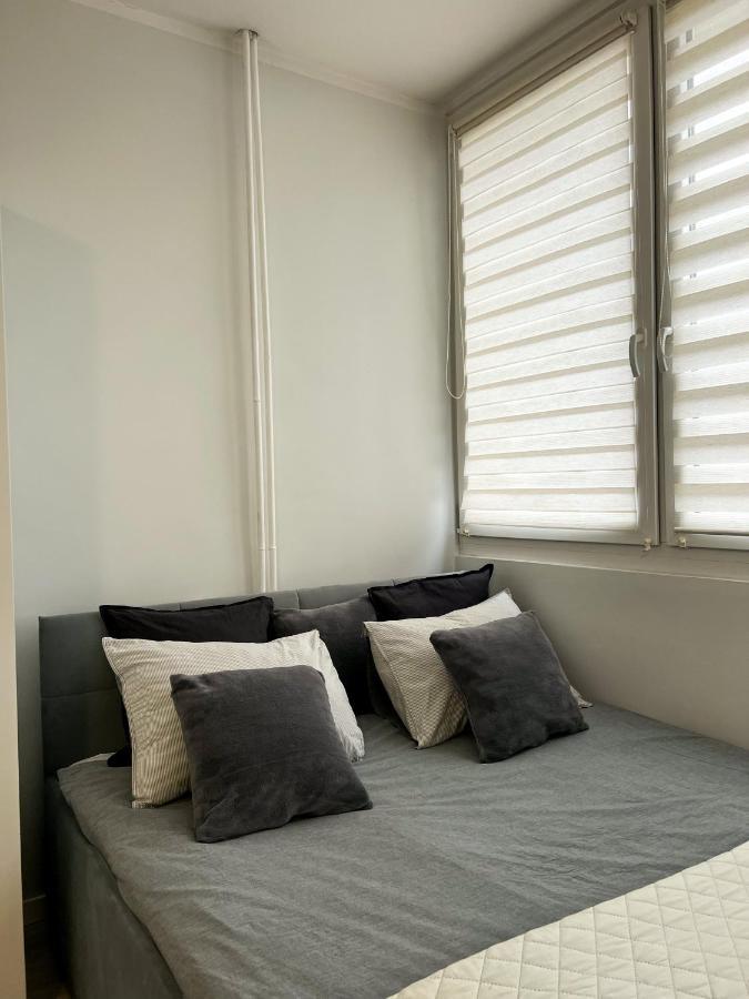 Przytulna Kawalerka Appartement Warschau Buitenkant foto